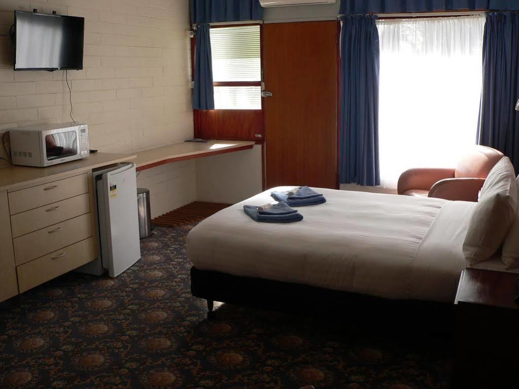 Ship Inn Motel Yarram Exterior foto
